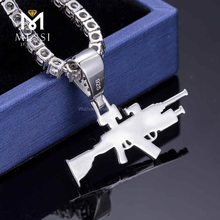 HipHop regalos de lujo joyería personalizada en forma de cruz 18K oro hombres colgante Iced Out moissanite collar de cadena
