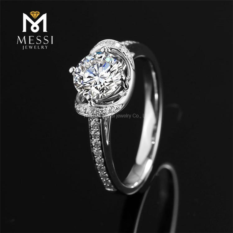 Anillo de oro blanco moissanite de 1 quilate y 4 puntas para mujer